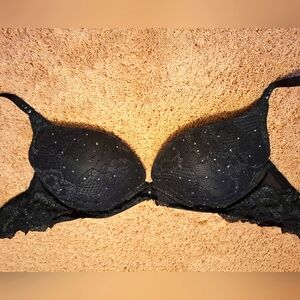 🖤Victoria's Secret Black Lace Rhinestone Biofit Pushup Bra Convertible Straps